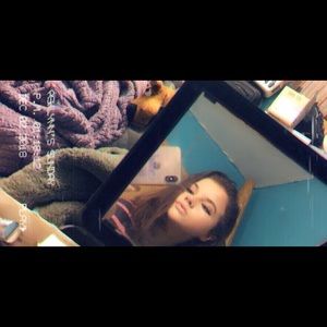 Meet your Posher, Ashlynn